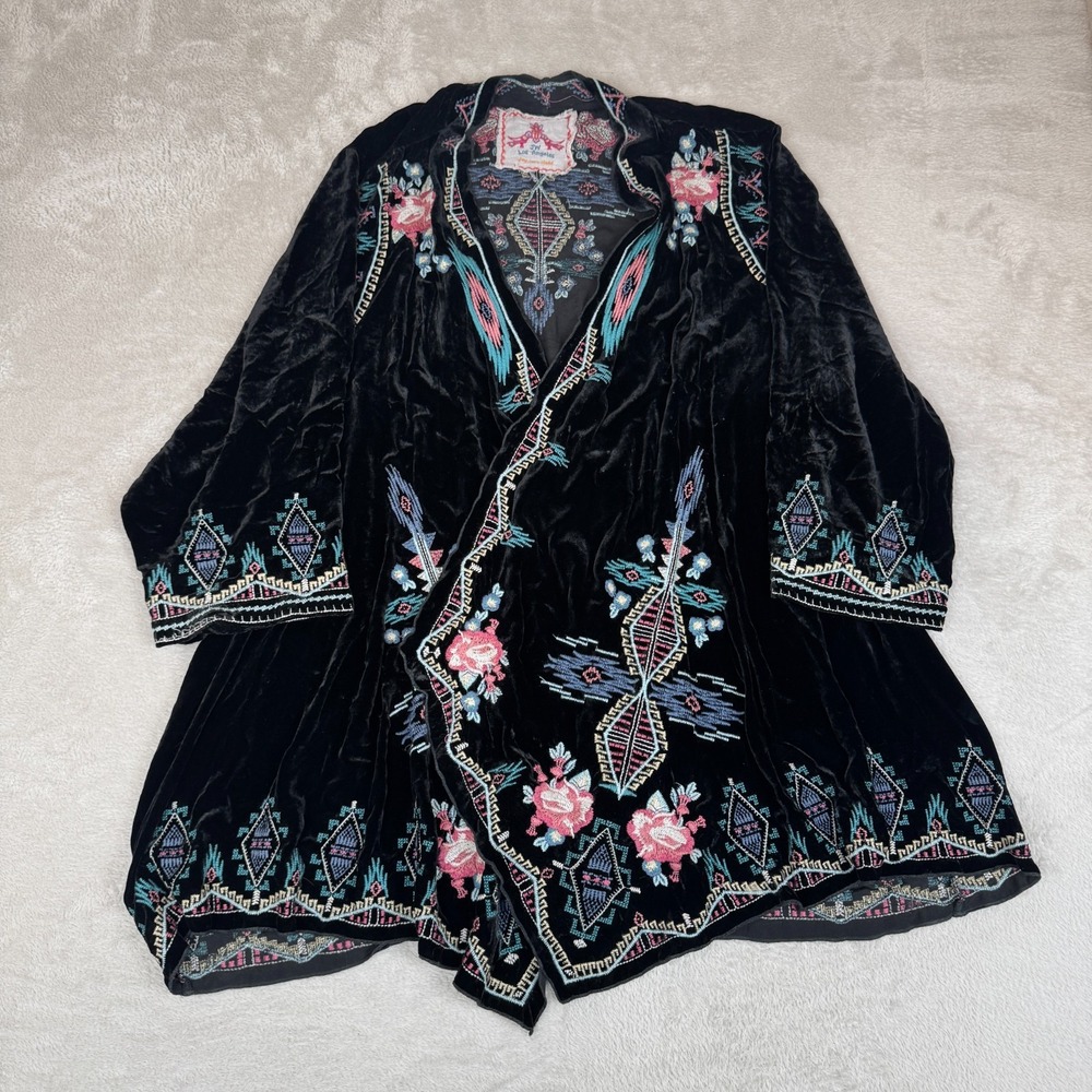 Johnny Was Kimono Wrap Top Womens XLBlack Preowned Duster Velvet Aztec‎ Luxury